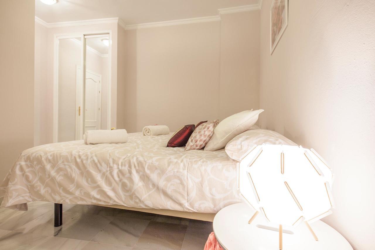 Elegante Apartamento En El Corazon De Sevilla. Eksteriør billede
